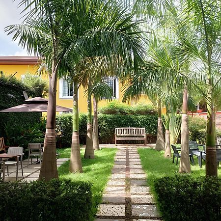Riad Prince Louis Yaoundé 外观 照片