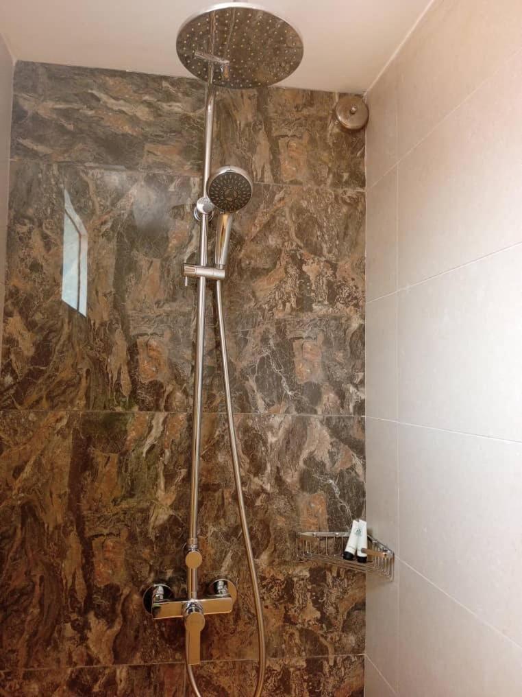 Riad Prince Louis Yaoundé 外观 照片